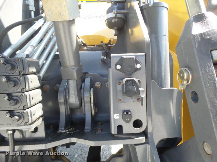 image for item DB1294 2011 Challenger MT945C 4WD tractor