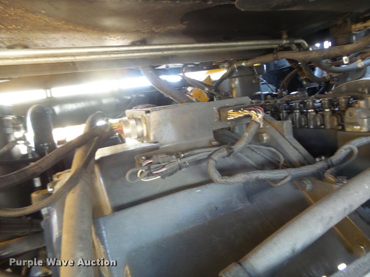 image for item DB1294 2011 Challenger MT945C 4WD tractor