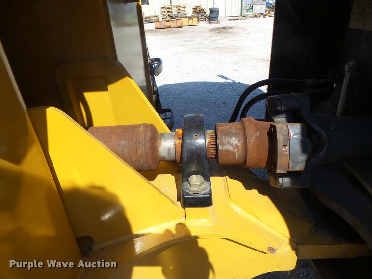 image for item DB1294 2011 Challenger MT945C 4WD tractor