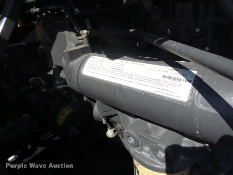 image for item DB1294 2011 Challenger MT945C 4WD tractor