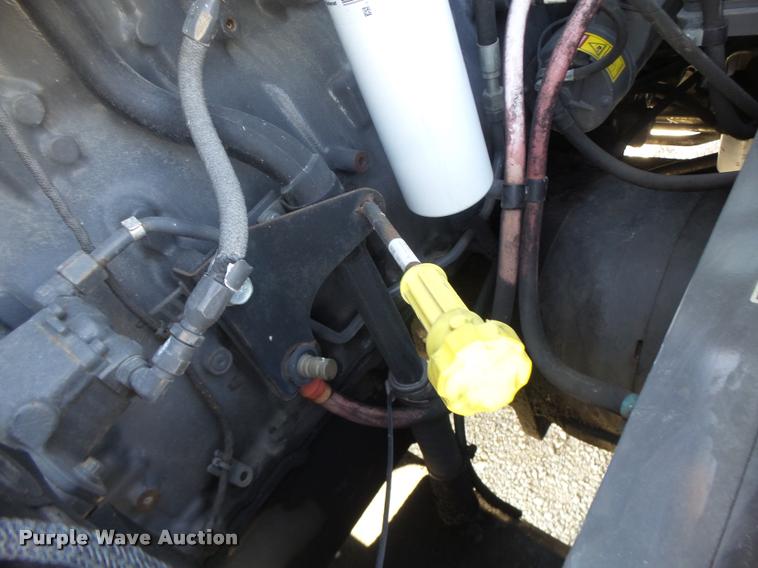 image for item DB1294 2011 Challenger MT945C 4WD tractor