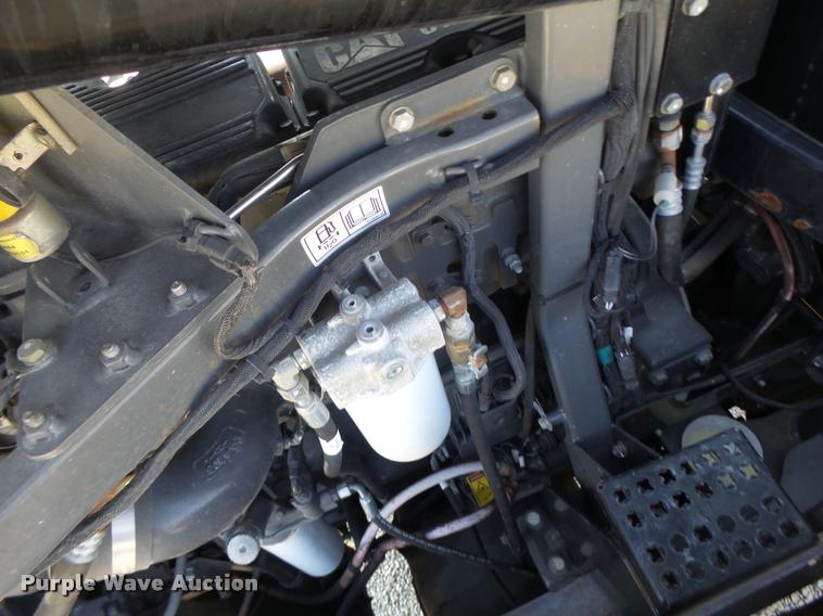 image for item DB1294 2011 Challenger MT945C 4WD tractor