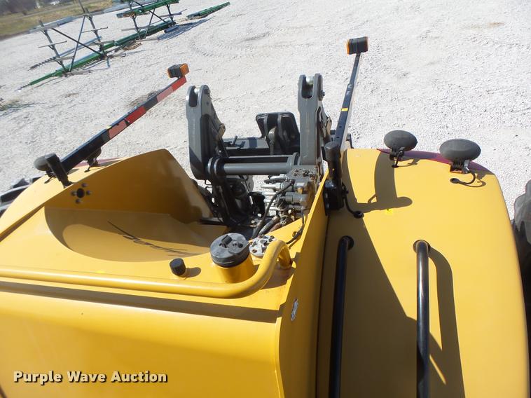 image for item DB1294 2011 Challenger MT945C 4WD tractor