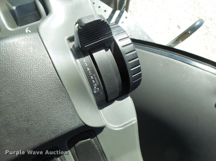 image for item DB1294 2011 Challenger MT945C 4WD tractor