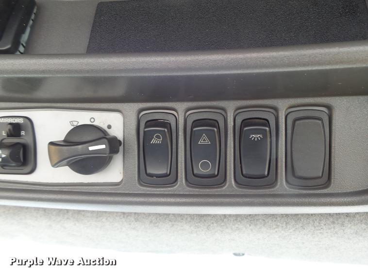 image for item DB1294 2011 Challenger MT945C 4WD tractor