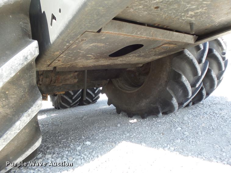 image for item DB1295 2011 Challenger MT945C 4WD tractor