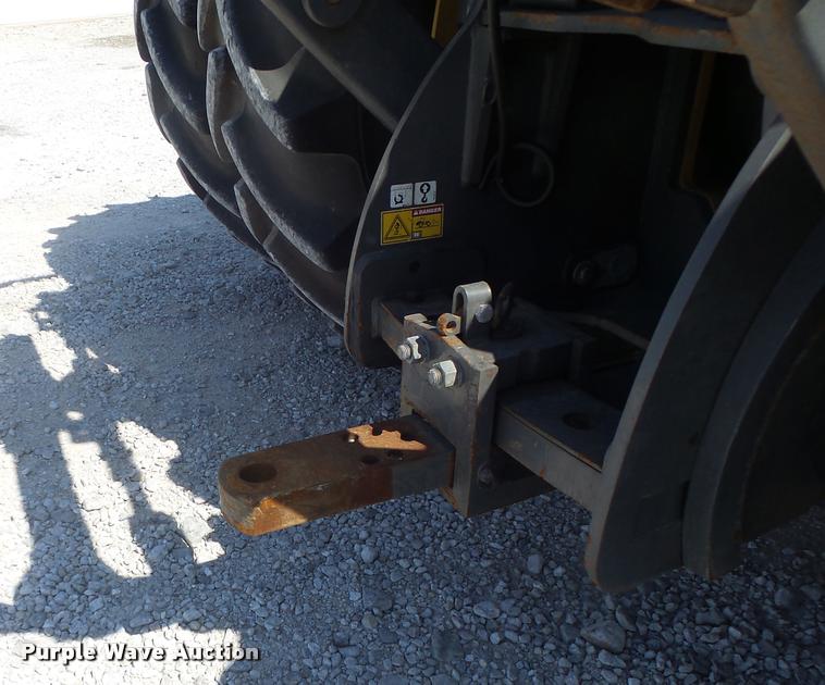 image for item DB1295 2011 Challenger MT945C 4WD tractor