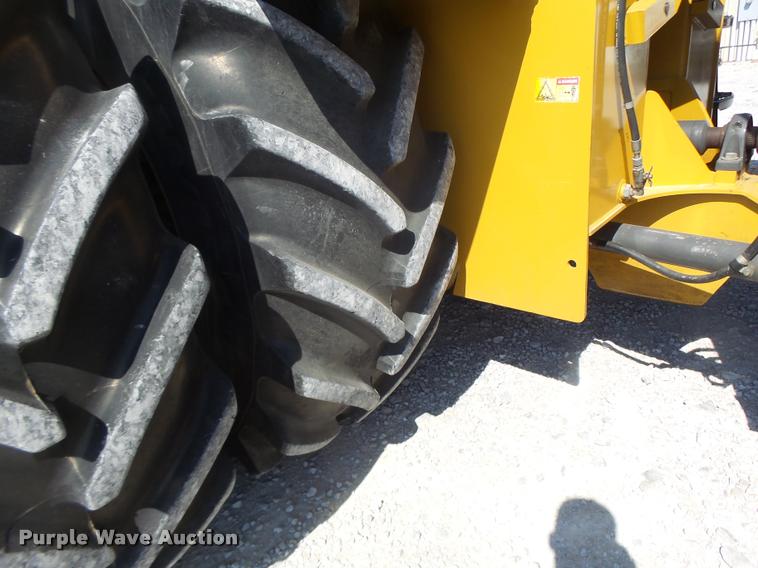 image for item DB1295 2011 Challenger MT945C 4WD tractor