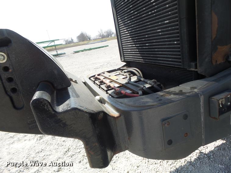 image for item DB1295 2011 Challenger MT945C 4WD tractor