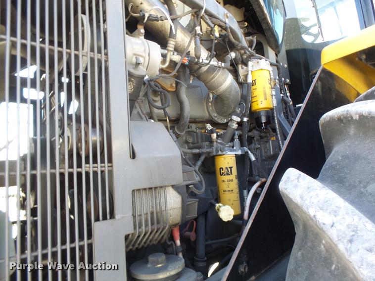 image for item DB1295 2011 Challenger MT945C 4WD tractor