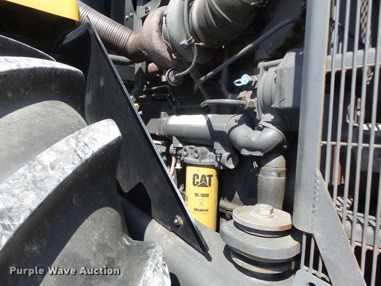 image for item DB1296 2011 Challenger MT945C 4WD tractor