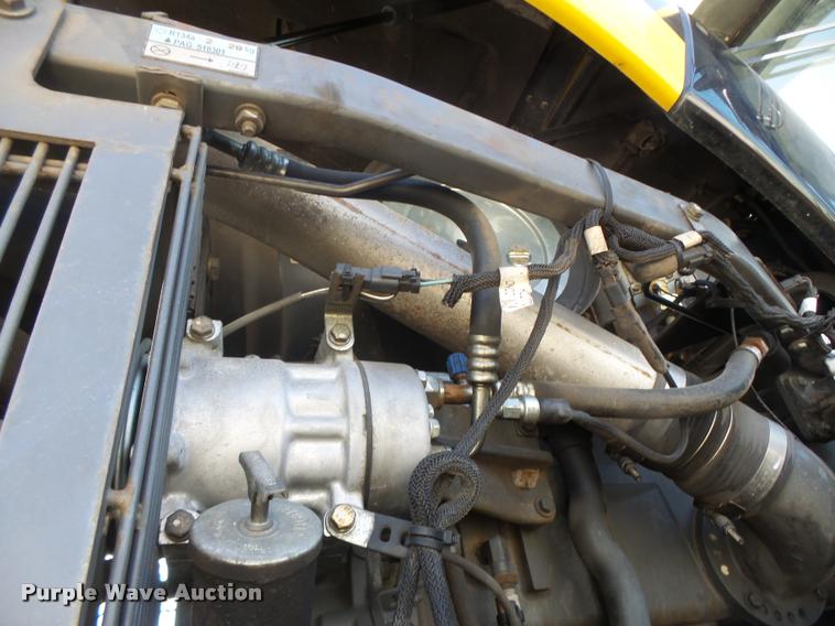 image for item DB1296 2011 Challenger MT945C 4WD tractor