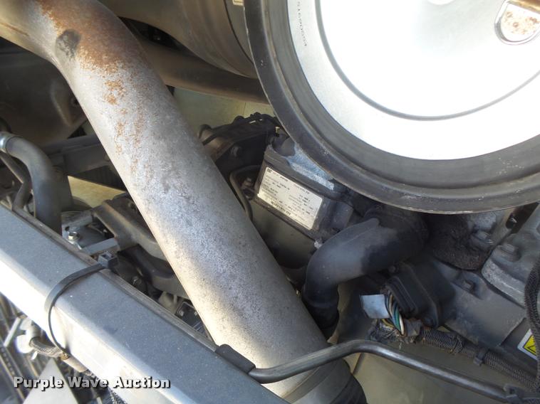 image for item DB1296 2011 Challenger MT945C 4WD tractor