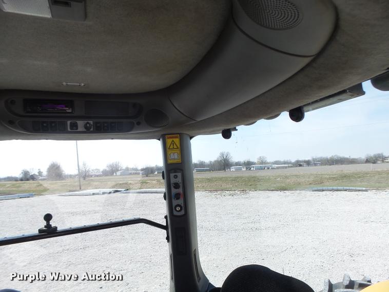 image for item DB1296 2011 Challenger MT945C 4WD tractor