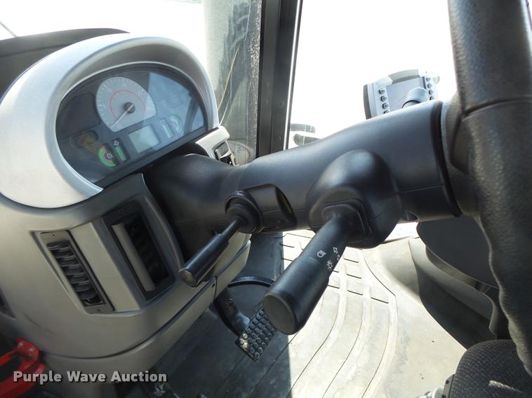 image for item DB1296 2011 Challenger MT945C 4WD tractor