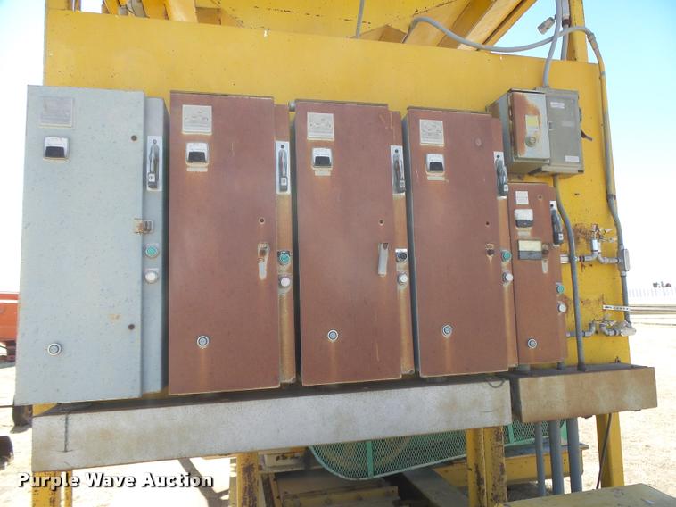 image for item DB1958 Ferrell-Ross mobile corn roller