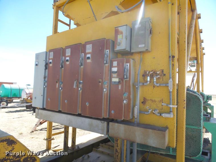 image for item DB1958 Ferrell-Ross mobile corn roller