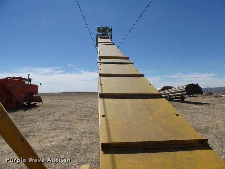 image for item DB1958 Ferrell-Ross mobile corn roller