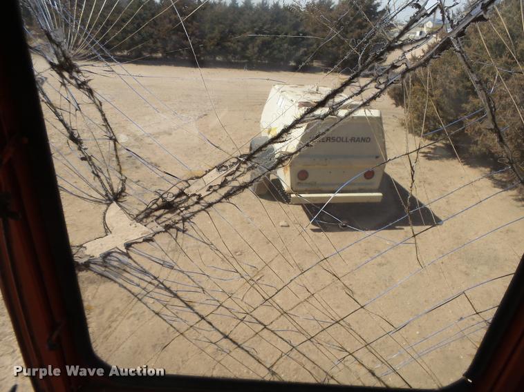 image for item DB1974 Case 941 tractor