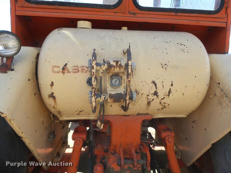 image for item DB1974 Case 941 tractor