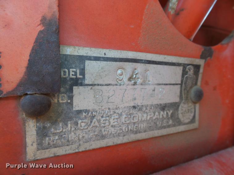 image for item DB1974 Case 941 tractor