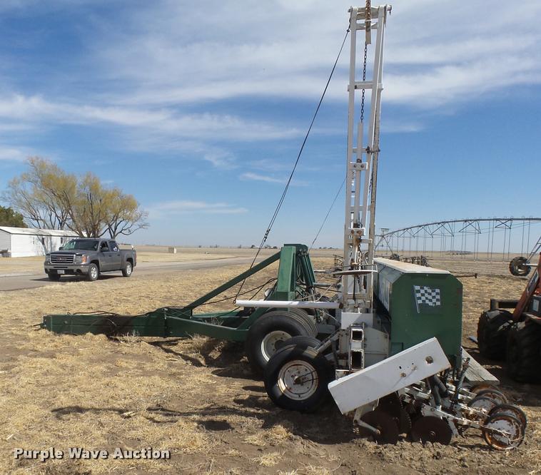 image for item DB1975 Marliss grain drill