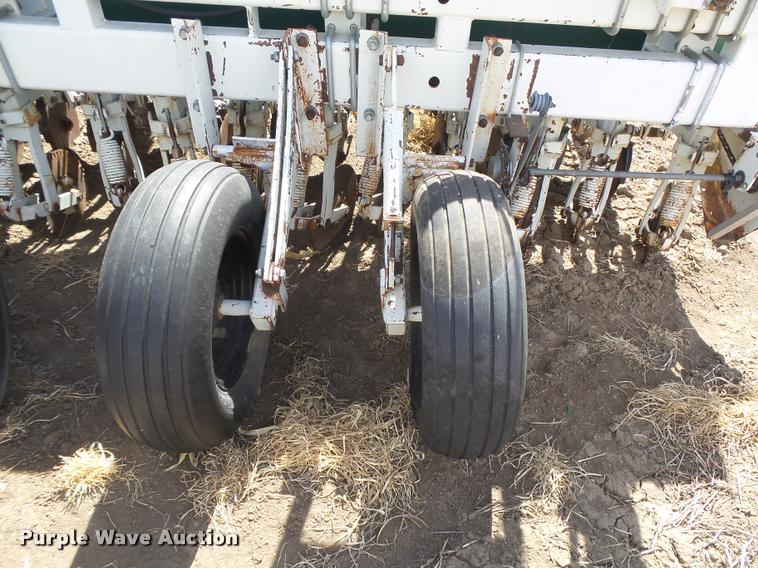 image for item DB1975 Marliss grain drill