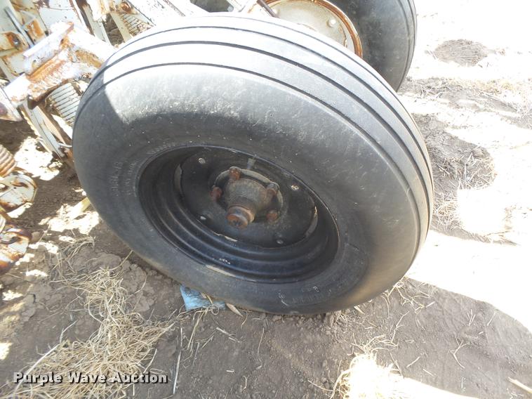 image for item DB1975 Marliss grain drill