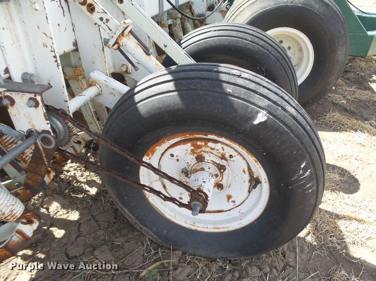 image for item DB1975 Marliss grain drill