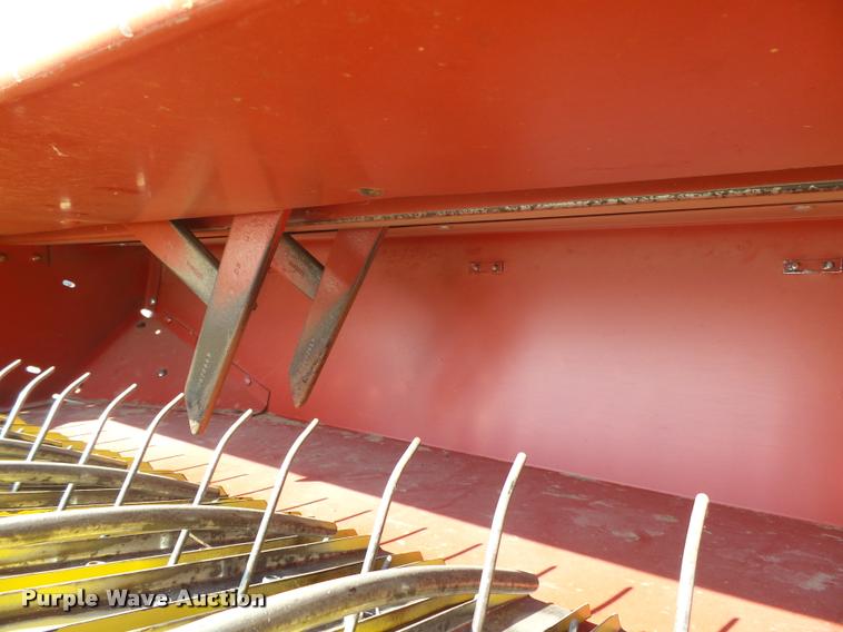 image for item DB1978 New Holland 575 square baler