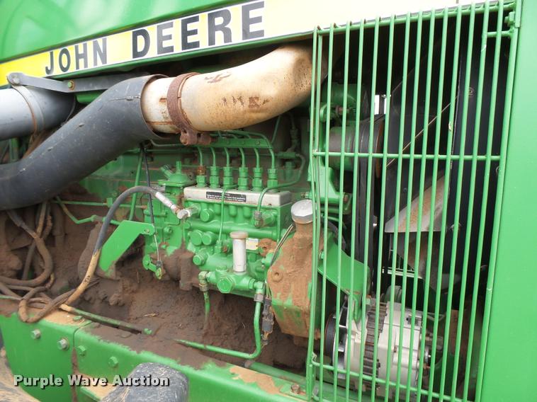 image for item DB1993 1983 John Deere 8650 4WD tractor