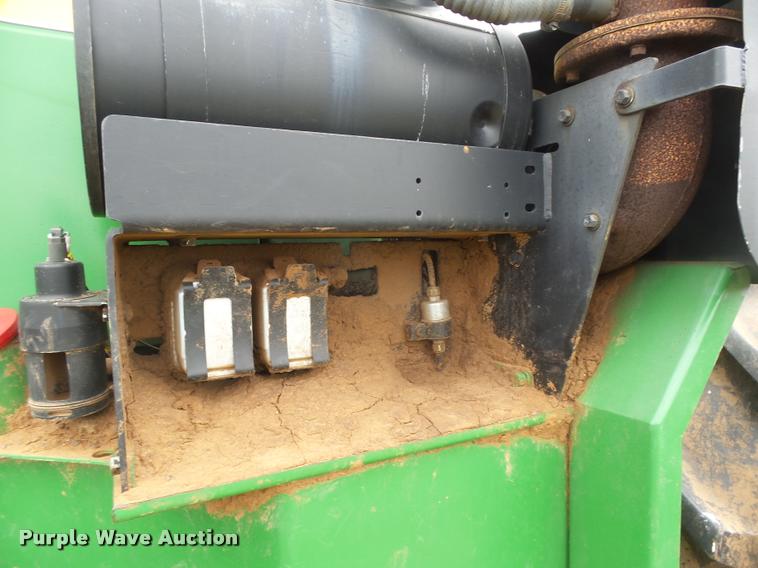 image for item DB1993 1983 John Deere 8650 4WD tractor