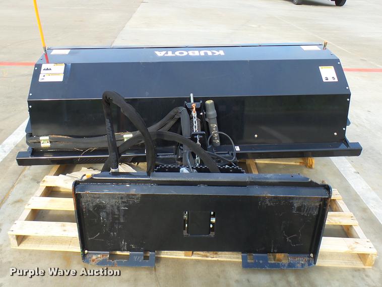 Kubota sweeper attachment in Grapevine, TX Item DB2470 sold Purple Wave