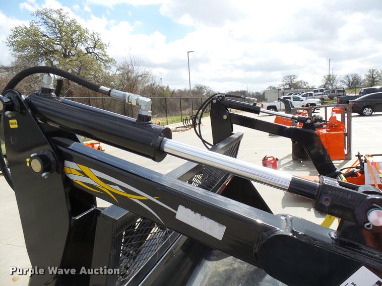 image for item DB2477 MDS grapple bucket