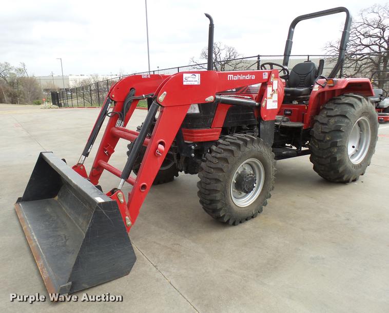 image for item DB2479 Mahindra 5555 MFWD tractor
