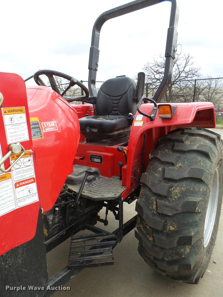image for item DB2479 Mahindra 5555 MFWD tractor