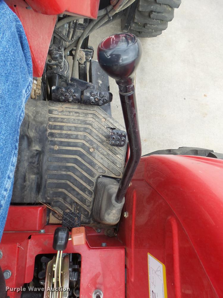 image for item DB2479 Mahindra 5555 MFWD tractor