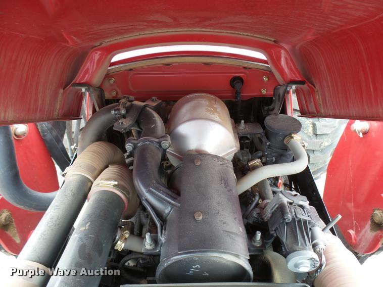 image for item DB2479 Mahindra 5555 MFWD tractor