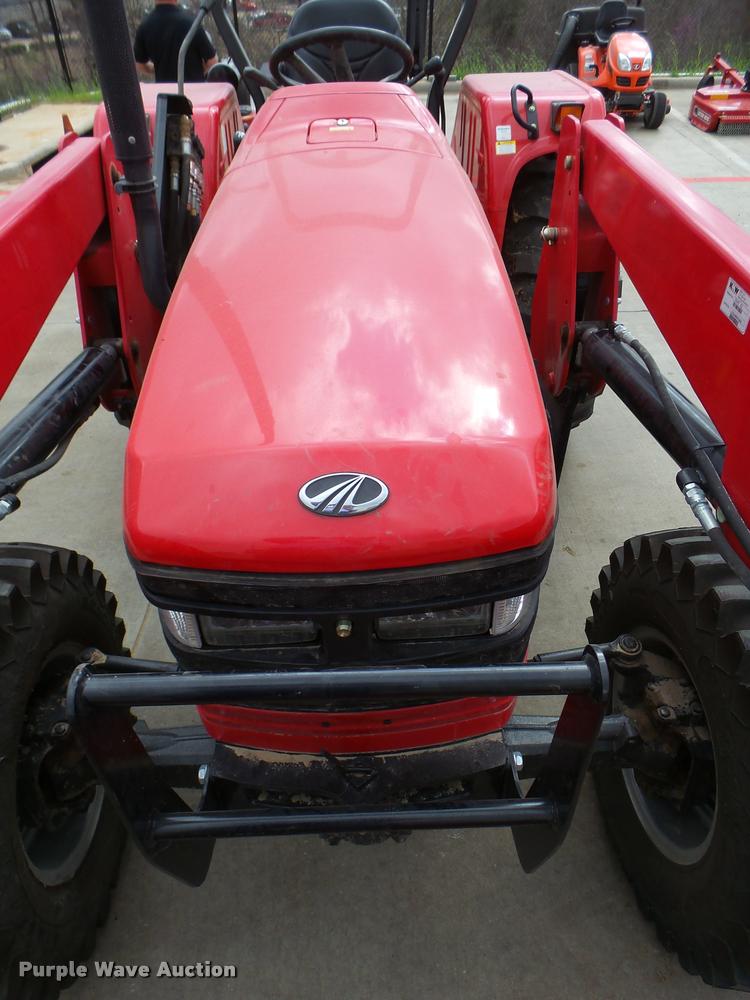 image for item DB2479 Mahindra 5555 MFWD tractor
