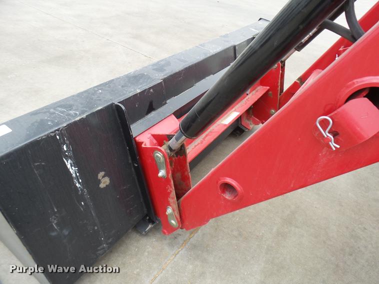 image for item DB2479 Mahindra 5555 MFWD tractor