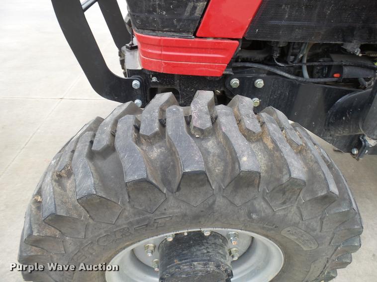 image for item DB2479 Mahindra 5555 MFWD tractor