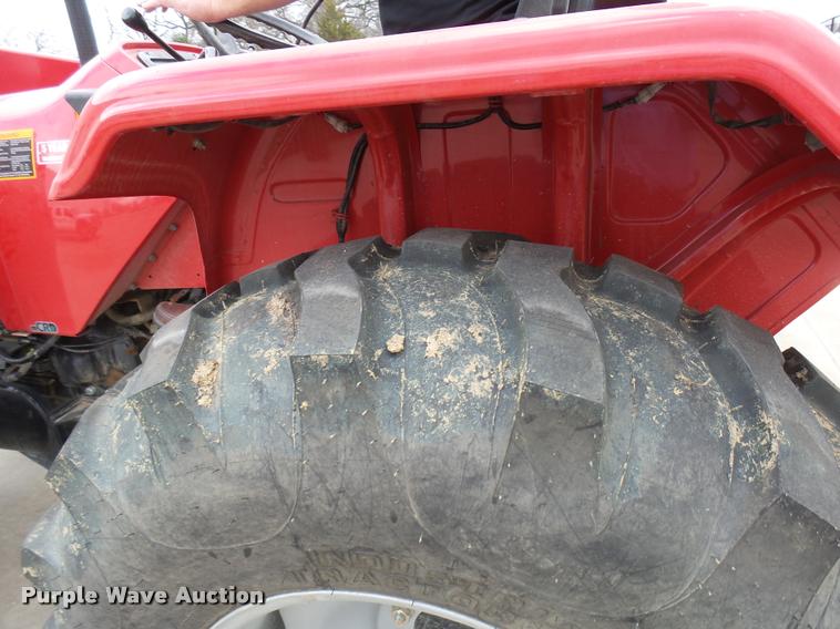 image for item DB2479 Mahindra 5555 MFWD tractor