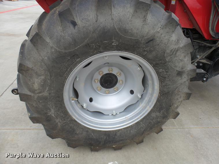 image for item DB2479 Mahindra 5555 MFWD tractor