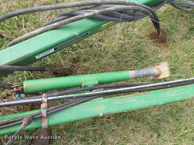 image for item DB2498 John Deere 960 field cultivator