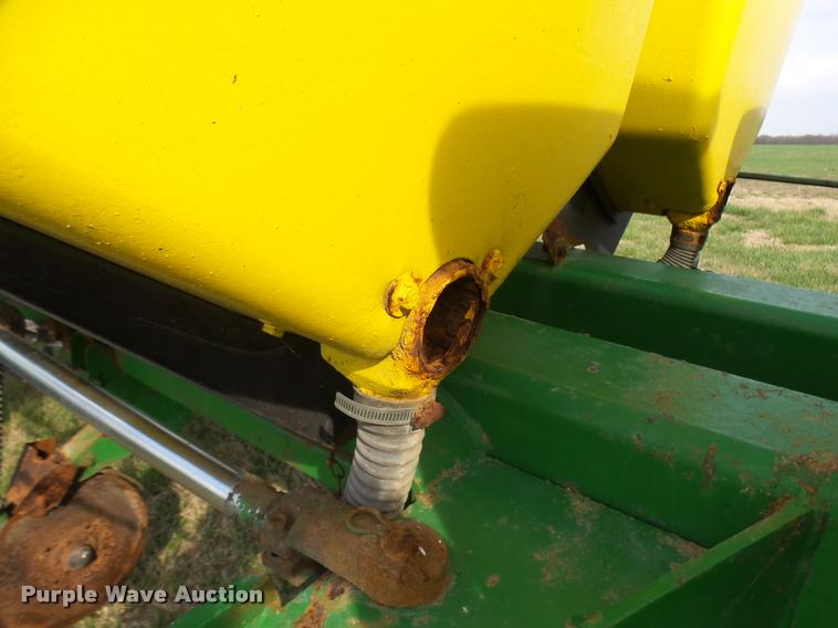 image for item DB2499 John Deere 7000 planter