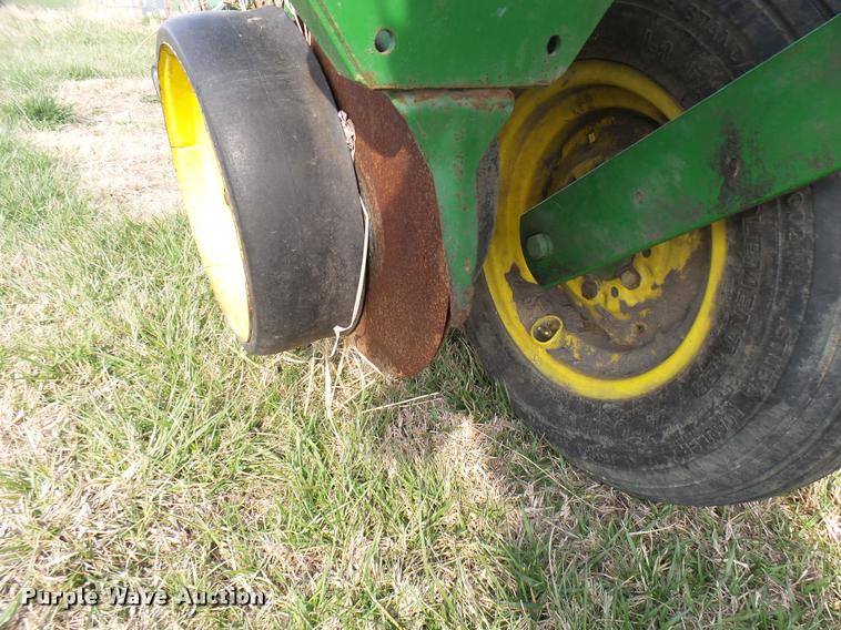 image for item DB2499 John Deere 7000 planter