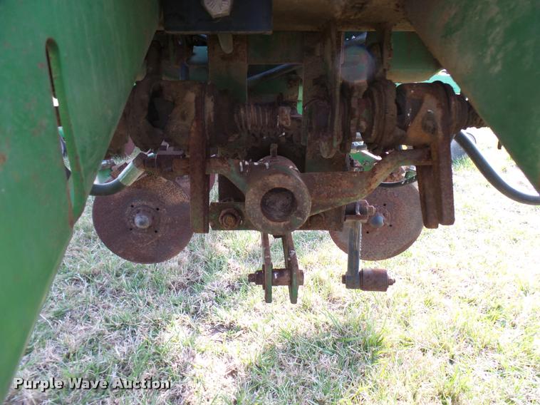 image for item DB2499 John Deere 7000 planter