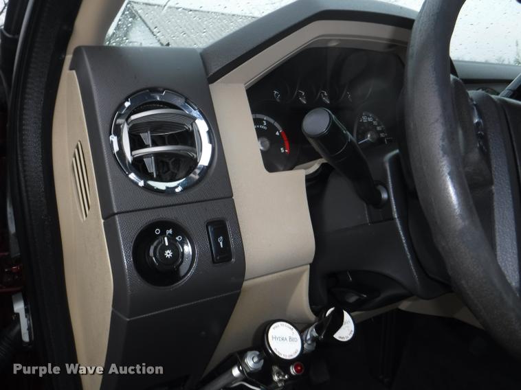 image for item DB3883 2013 Ford F450 Super Duty XLT flatbed pickup truck