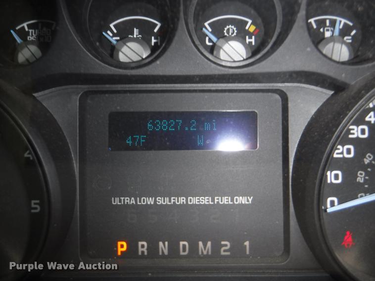 image for item DB3883 2013 Ford F450 Super Duty XLT flatbed pickup truck