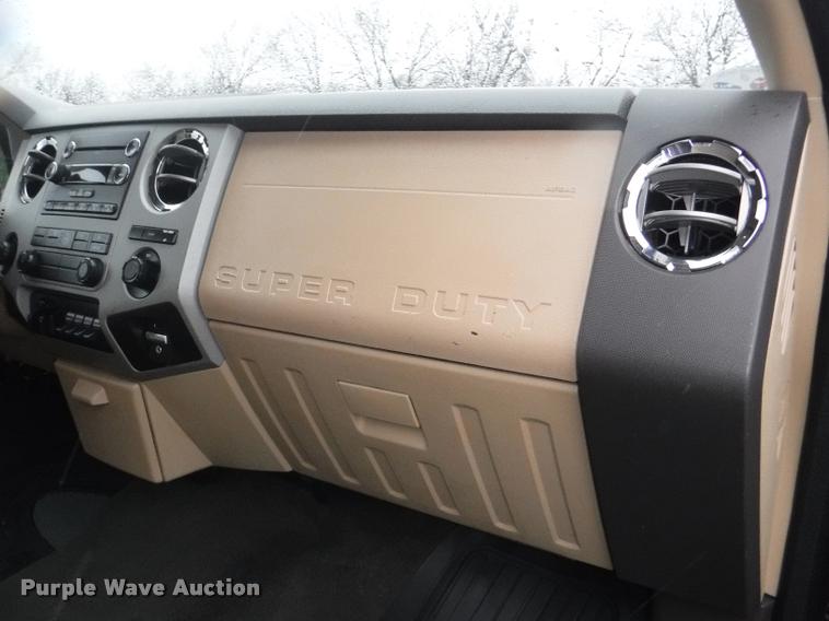 image for item DB3883 2013 Ford F450 Super Duty XLT flatbed pickup truck